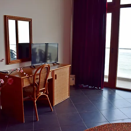 ホテル Brigantina