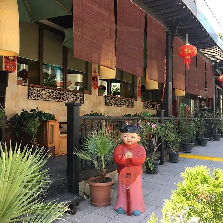 Brigantina ホテル 3*